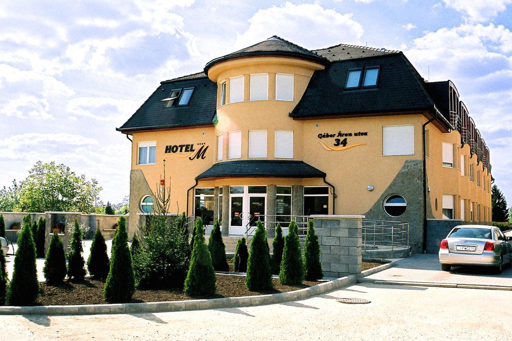 Wellness Hotel-M - Hajdúszoboszló Екстериор снимка
